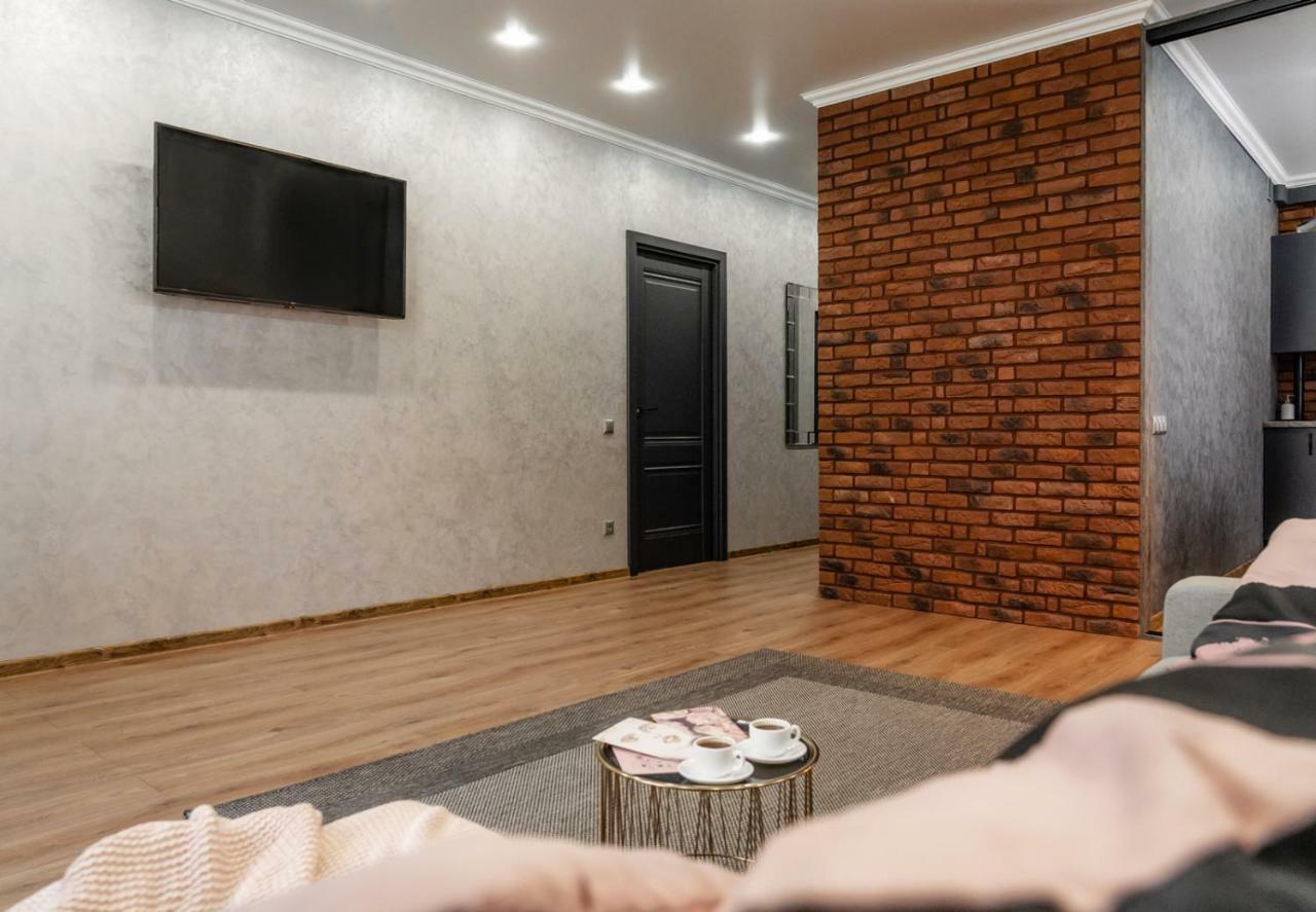 Paulmarie Apartments On Gogolya 39 Babrujsk Exteriör bild